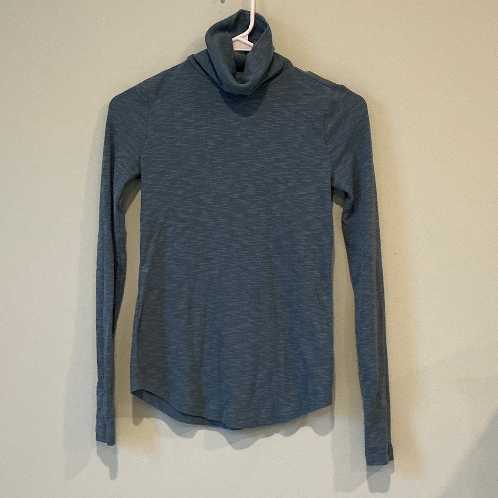 GAP Heather Blue Ribbed Turtleneck, Women’s Size XXS, Excellent Condition